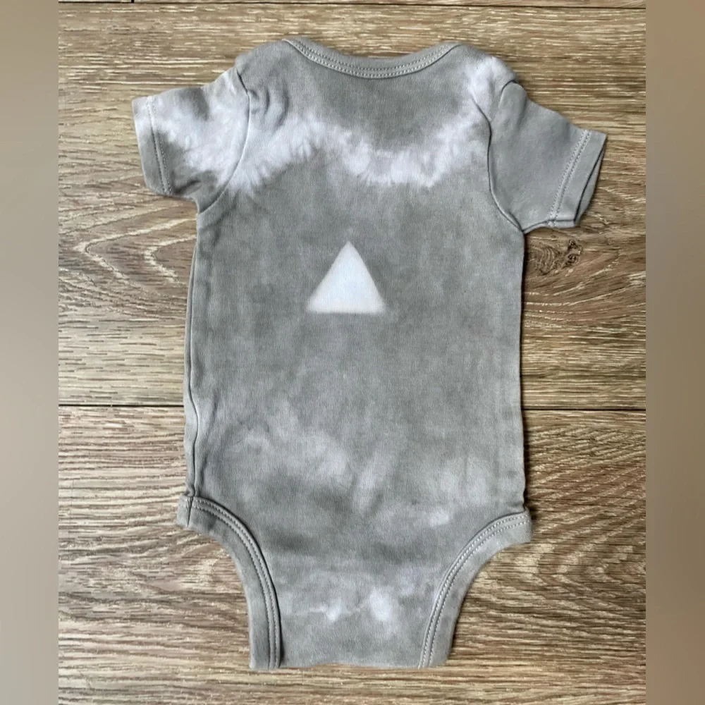 MoniQ these onzies